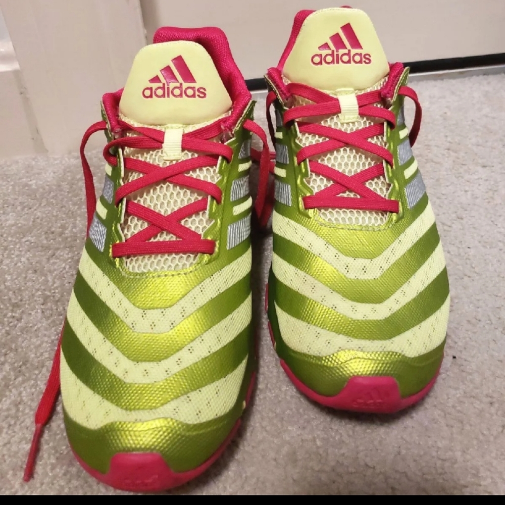 Spring blade ignite running 9 ladies Adidas neon yellow hot pink